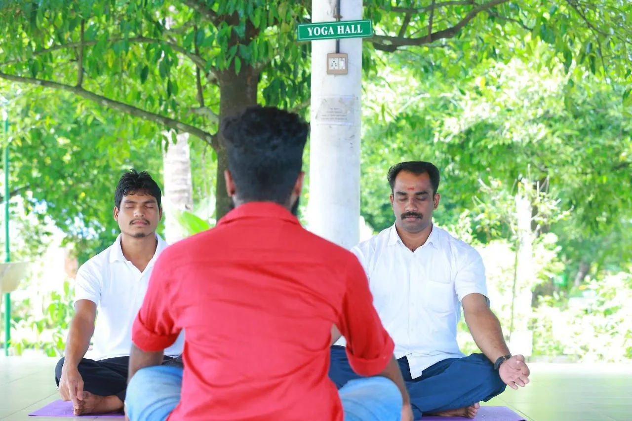 Kandamkulathy Ayursoukhyam Ayurvedic Village Athirappilly