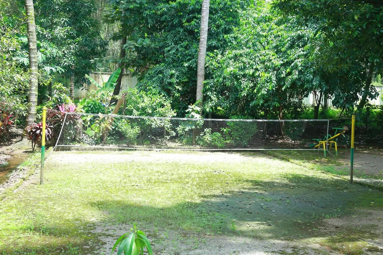 Resort Kandamkulathy Ayursoukhyam Ayurvedic Village Athirappilly