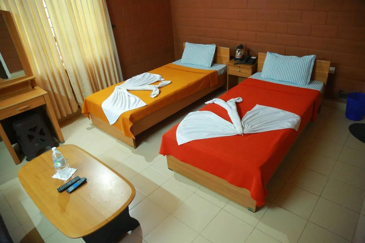 Kandamkulathy Ayursoukhyam Ayurvedic Village Athirappilly Resort